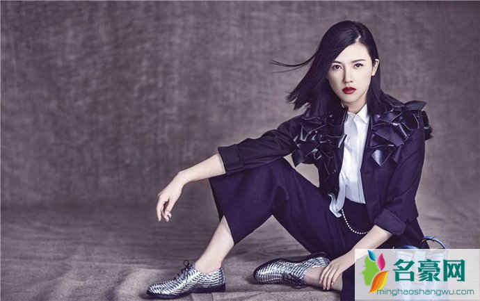 何佳怡和杨子姗好像