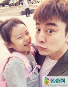 李小璐贾乃亮女儿丑 李小璐贾乃亮生二胎孩子