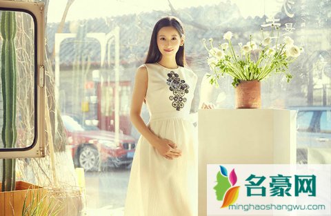 奶茶妹妹章泽天图片 章泽天真实身高体重