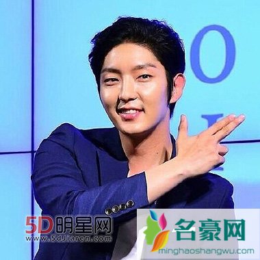 李准基或将出演人气网漫改编《吸血鬼儒生》男主