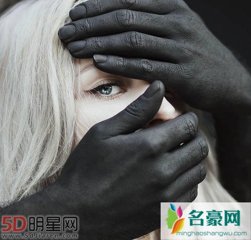 风波后薛之谦发新歌 不料又陷抄袭门