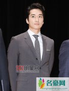 韩国第49届纳税人日纪念仪式 允儿宋承宪当选模范纳