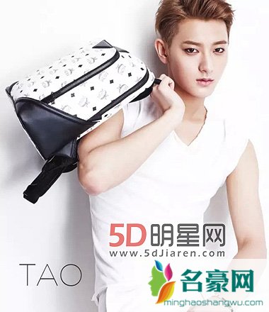 韩超人气男团EXO拍情人节画报 展现可爱纯净与调皮