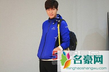 李敏镐拍摄时尚户外运动画报 运动风展健康型男