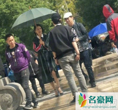 佟丽娅否认怀二胎 都是麦克风惹的祸