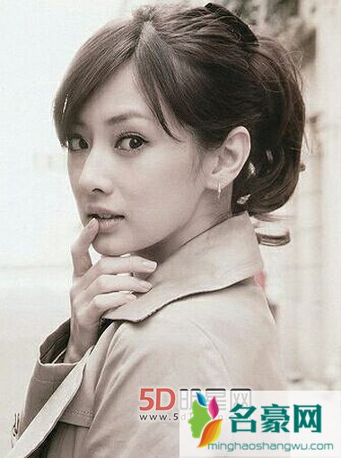 北川景子获日本“最美女性大奖”