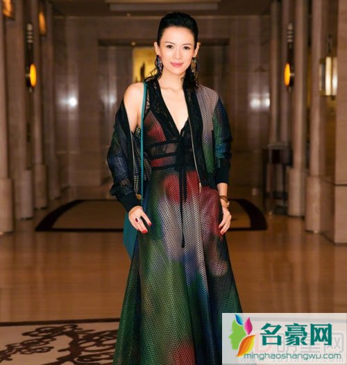 章子怡回应芭莎慈善夜争议 谈嫁给汪峰原因