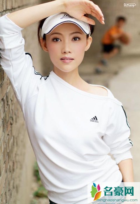 聂鑫遇车祸受重伤 女演员聂鑫车祸现场照片