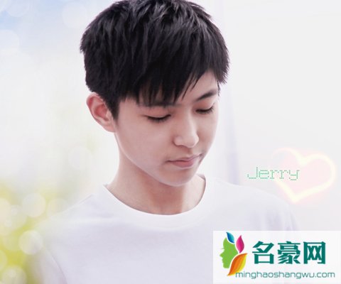 左溢和王俊凯关系 王俊凯和左溢很像