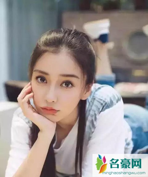 郑恺和baby什么关系 郑恺和baby吃饼干哪期