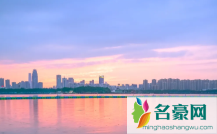 武汉东湖沙滩浴场要门票吗20213