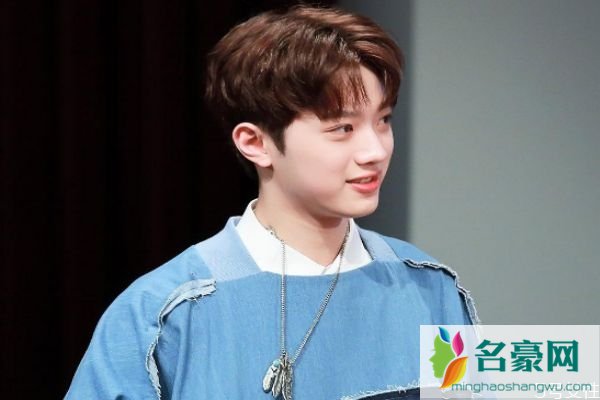 相亲后男生没主动联系该怎么办 相亲后女生该不该主动