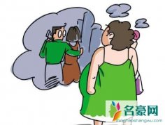 发现老公出轨要自暴自弃吗，发现老公出轨要挑明吗
