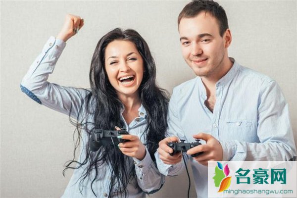 老婆控制欲强怎么相处 老婆控制欲强是爱的表现吗