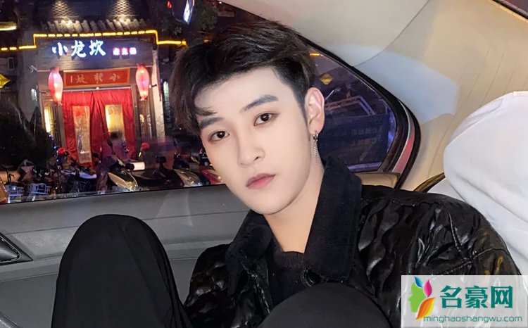 郑小志