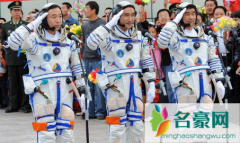 神舟十二号航天员为什么年龄普遍偏大 神舟十二号