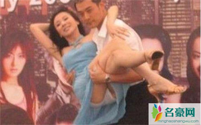 2006年萧蔷薇走光照