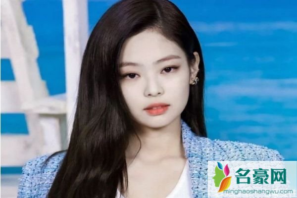 和女朋友怎么保持吸引 恋爱中如何保持吸引力