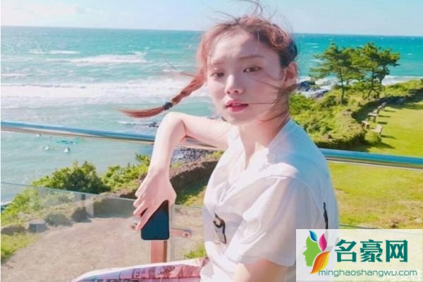 如何判断一个女生喜不喜欢你 女孩喜欢你的各种表现
