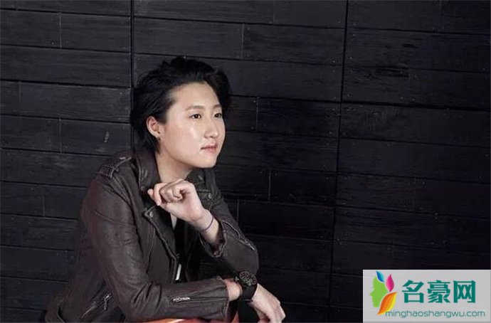 小龙女吴卓林公开认父