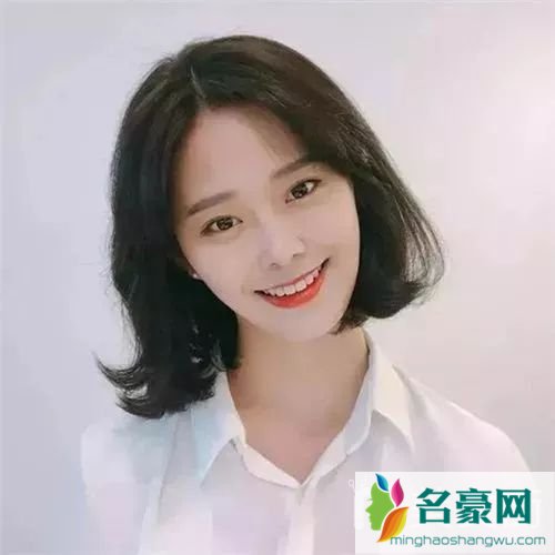 2019女生短发流行趋势，齐发尾短发发型图片1