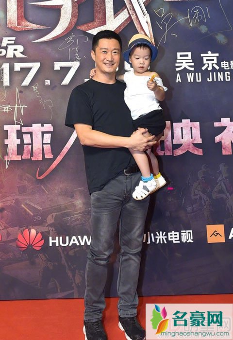 吴京谢楠喊话《爸爸去哪儿》剧组 只要小美女多就让吴所谓参加