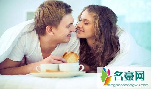 夫妻怎样做感情会更深 提高夫妻感情的方法
