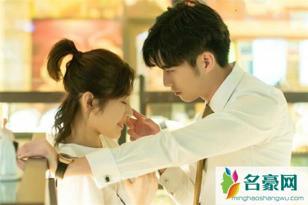 女生说上班累了怎么回复 女生说上班累怎么安慰