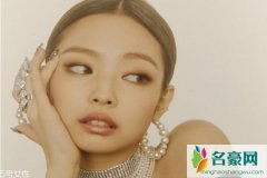 怎么判断女生想不想让我追她，女人动真情的表现