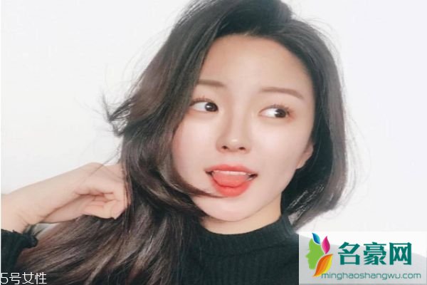 怎样追女生呢 哪些追女生技巧让女生更容易爱上你