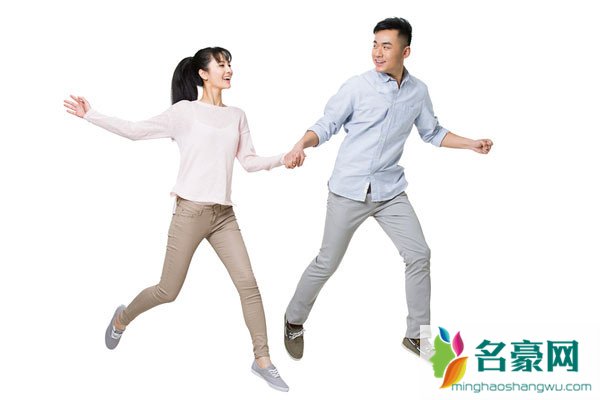 在乎你感受的人是爱你吗 要和不在乎你感受的人在一起吗