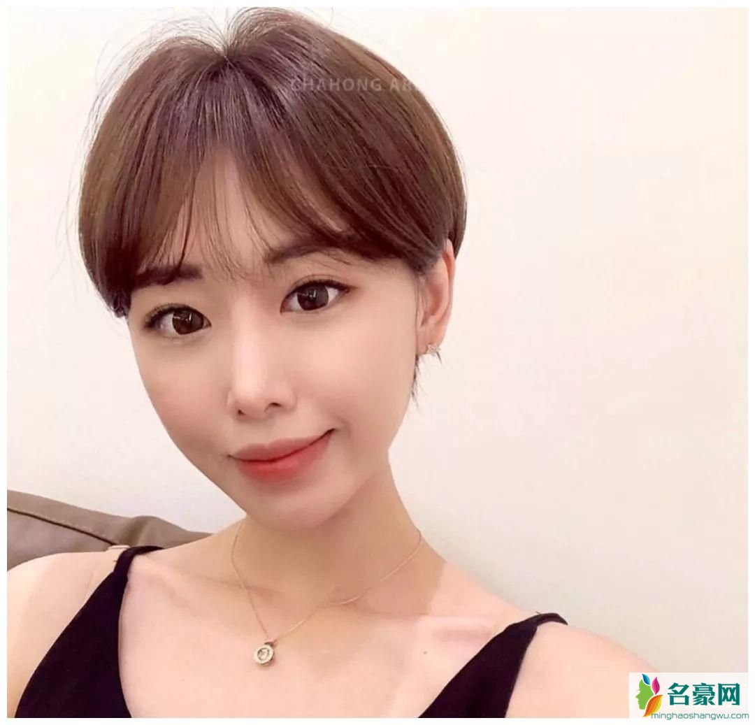 名豪网女发型图片_最美的减龄女生超短发发型图片8