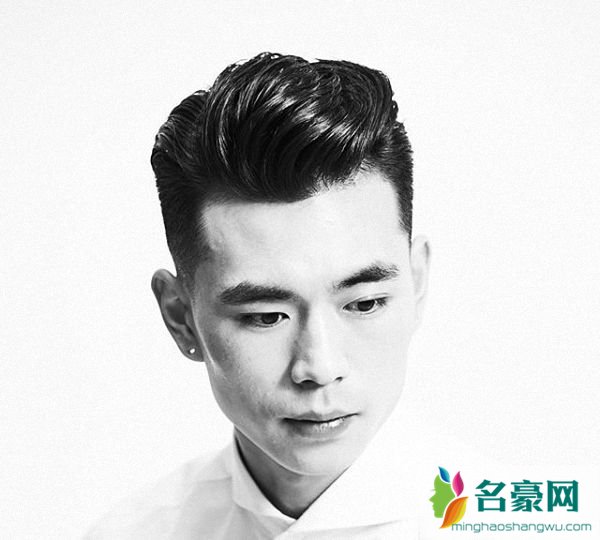 名豪网男士发型_潮男发型短发_两边剃光的最帅气发型图片13