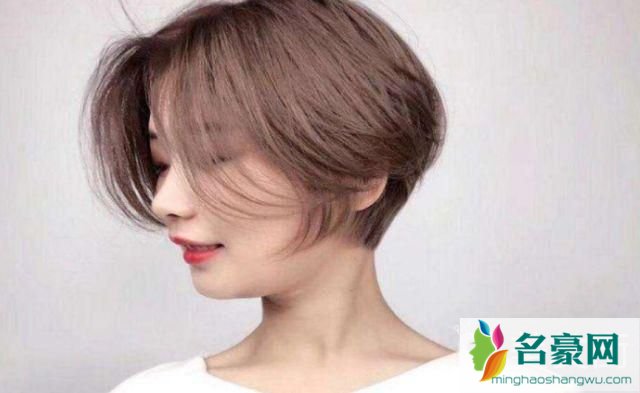 剪成短发的烦恼：容易脏