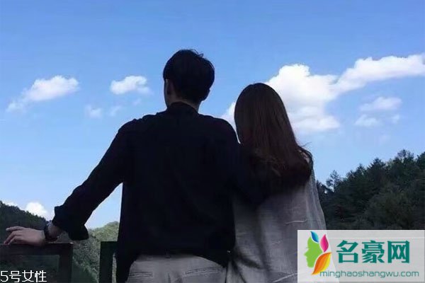 什么时候表白成功率高 男生向女生告白的小技巧