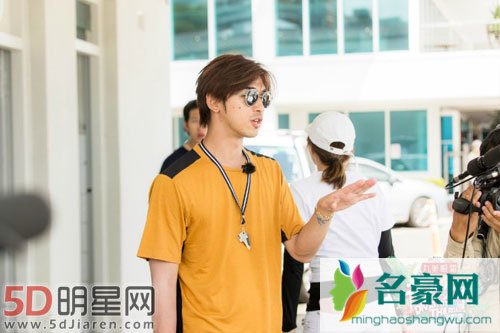 花儿与少年宋祖儿落水 杨佑宁被遗忘在孤岛