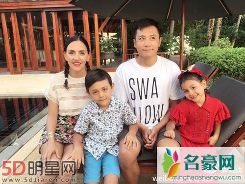 刘烨女儿芭蕾舞照片 网友大赞霓娜惊艳