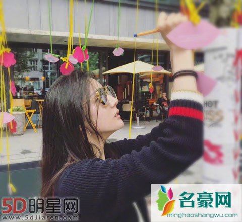 迪丽热巴称录《奔跑吧》就是去玩 每个队友都很照顾自己