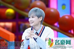 《奇葩说》四大导师巅峰对决 李宇春直言想要与黄