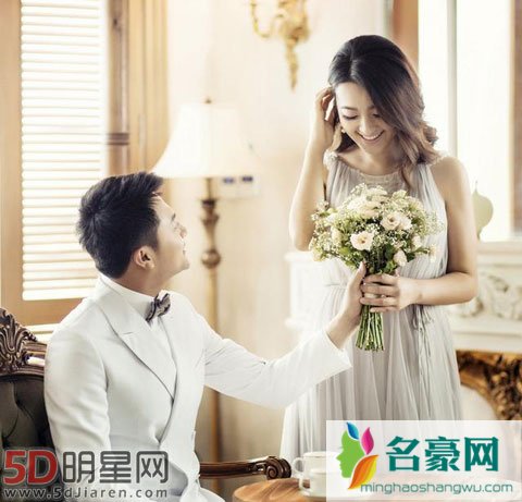印小天被骗婚前妻法庭道歉 损失千万至今无法见孩子