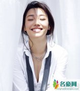 白百何遭品牌香奈儿打脸 发文撇清关系沦为弃子