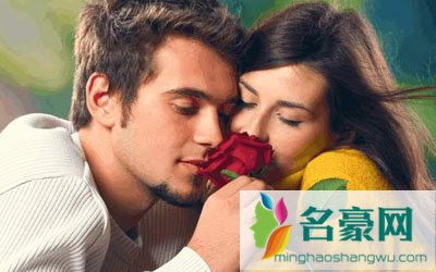吵架跟男友分手后怎样挽回