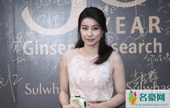 郭晶晶满头白发 郭晶晶满头白发双目失明是真的吗