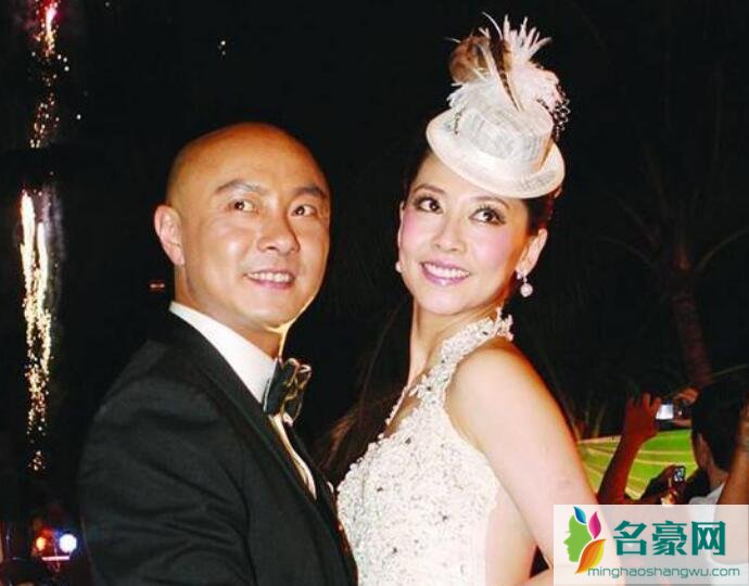 张卫健自曝结三次婚