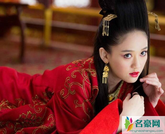 陈乔恩撕嘴皮收藏