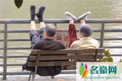 如何让男友不敢怠慢你？加大他的投入!