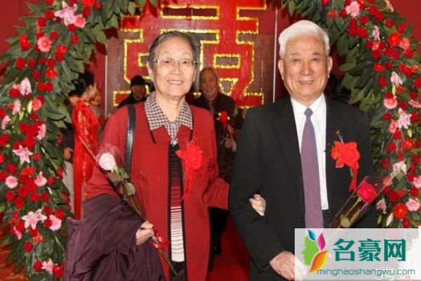 结婚多久是金婚 相爱金婚的秘诀