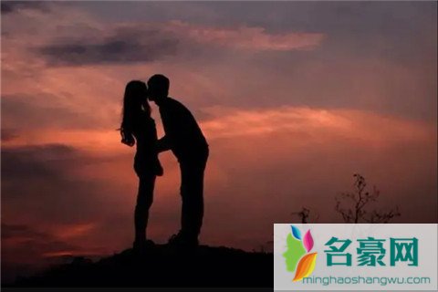男生喜欢主动的还是被动的女生