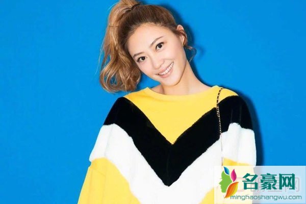 应采儿多大个人资料 其实可以看出来小春哥很宠爱自己的太太