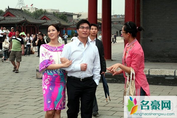 徐子淇背后流泪天涯 结婚真是第二次投胎转世